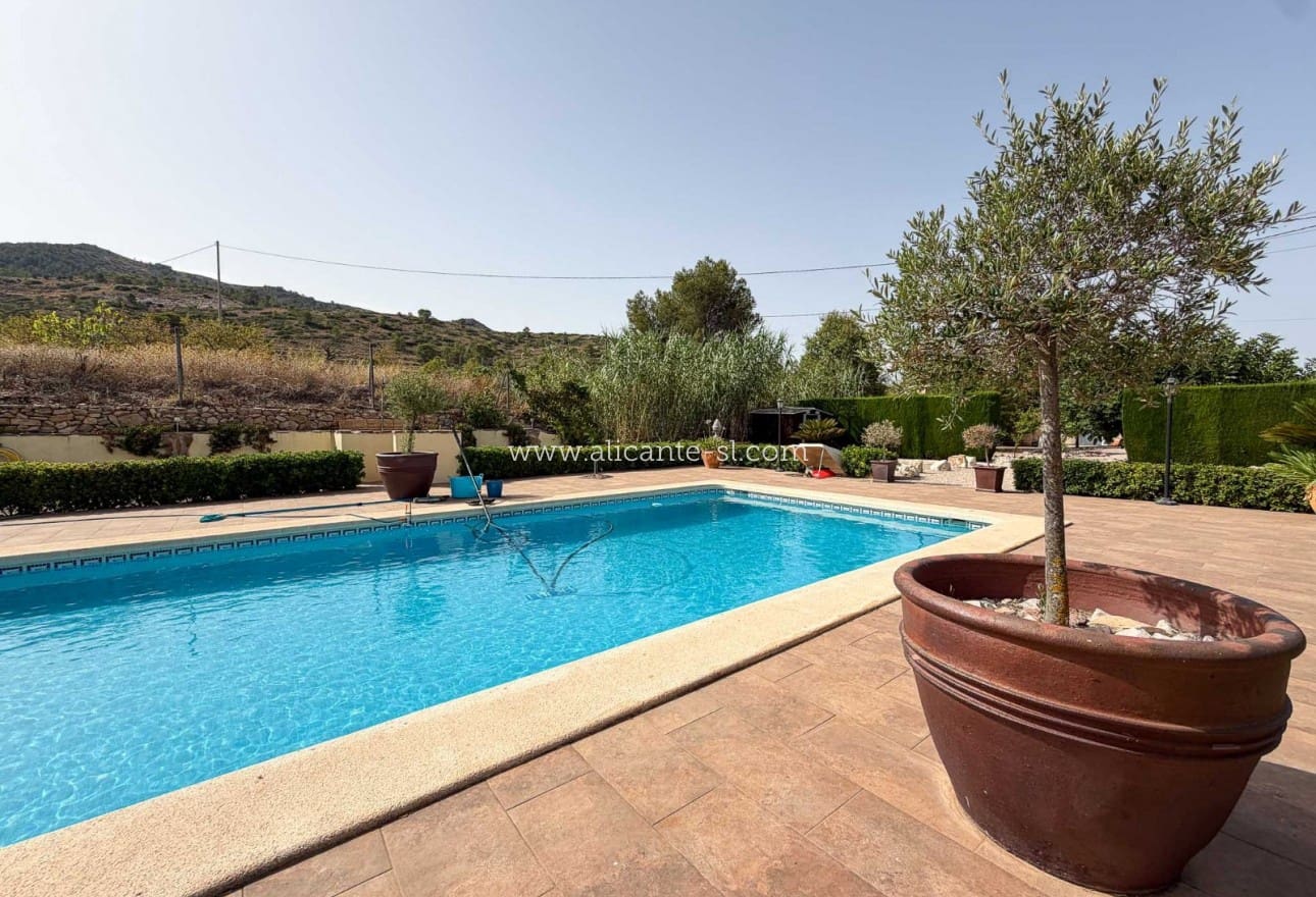 4 slaapkamer Villa te koop in Hondon de los Frailes met zwembad - € 379.950 (Ref: 9981380)