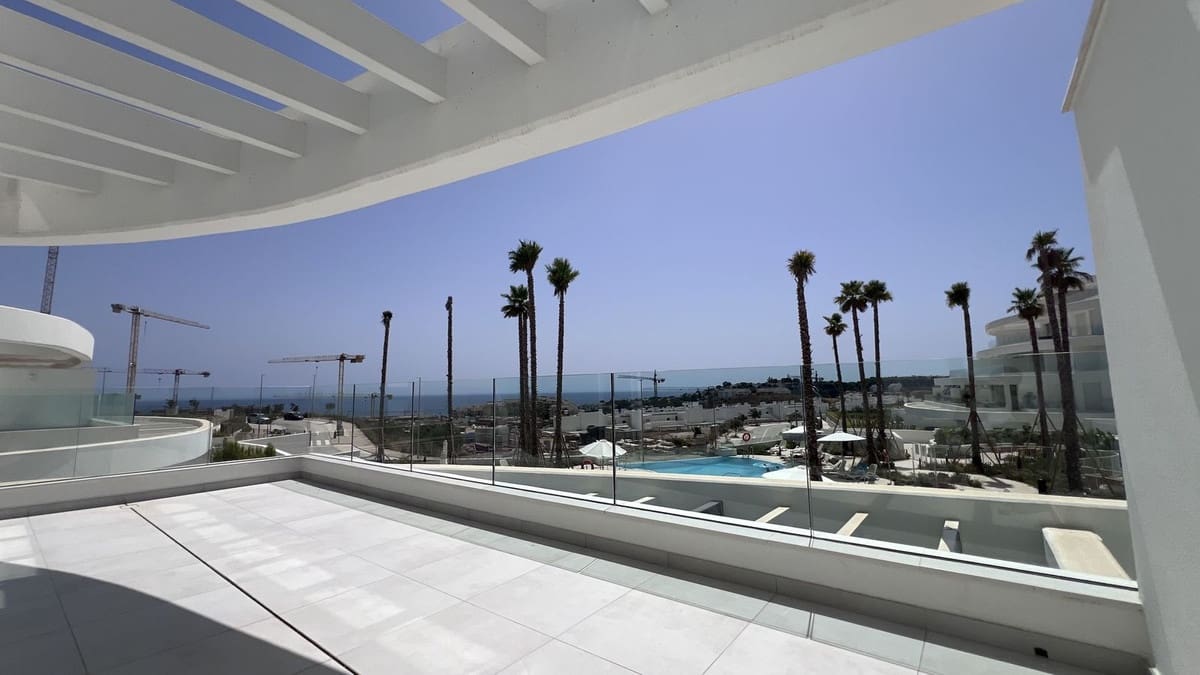 3 soveværelse Lejlighed til salg i La Cala de Mijas med swimmingpool garage - € 990.000 (Ref: 10012594)