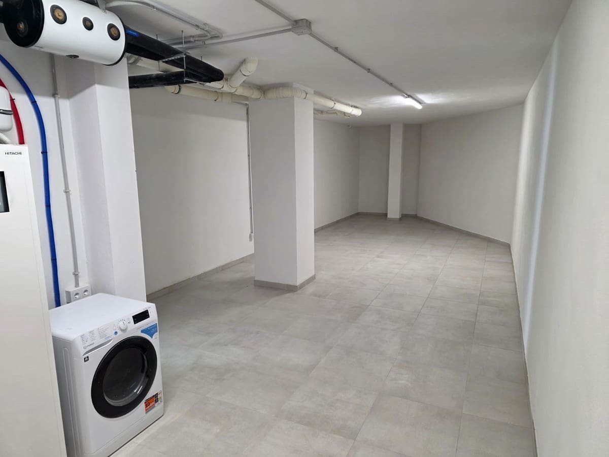 3 bedroom Apartment for sale in La Cala de Mijas with pool garage - € 990,000 (Ref: 10014807)