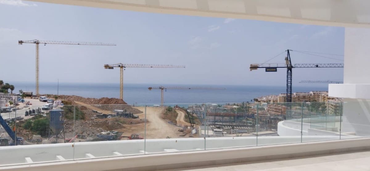 3 bedroom Apartment for sale in La Cala de Mijas with pool garage - € 990,000 (Ref: 10014807)