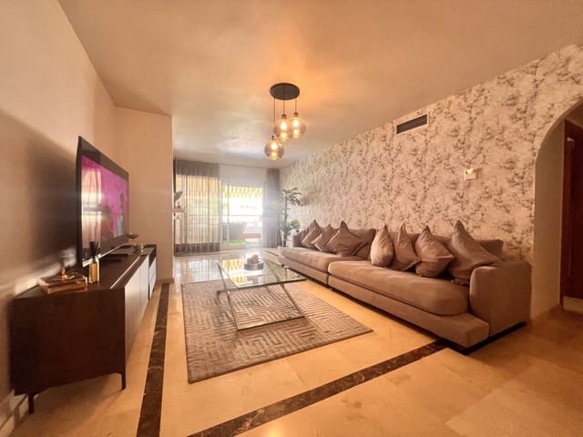 2 bedroom Apartment for rent in Guadalmina Alta, Marbella with pool garage - € 1,900 (Ref: 10019860)