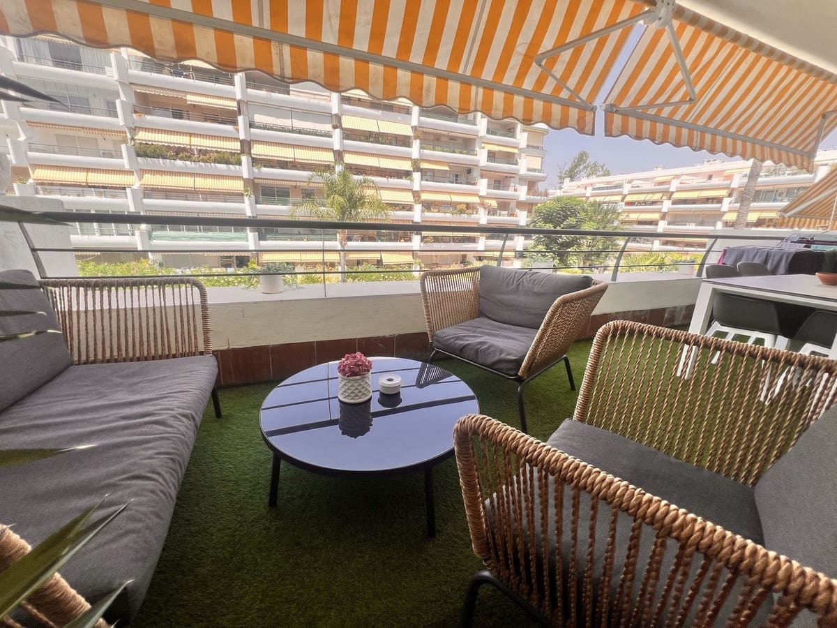 2 soverom Leilighet til leie i Guadalmina med svømmebasseng garasje - € 1 900 (Ref: 10019860)