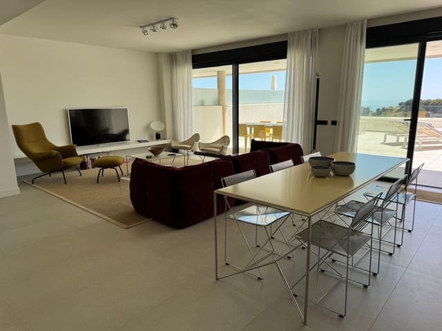 3 bedroom Apartment for sale in Los Monteros, Marbella with pool garage - € 735,000 (Ref: 10039278)