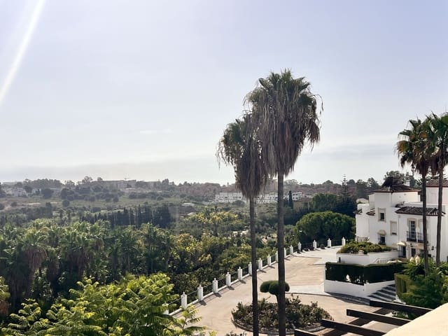 2 sypialnia Penthouse na sprzedaż w Bel-Air, Estepona z basenem garażem - 410 000 € (Ref: 10093863)