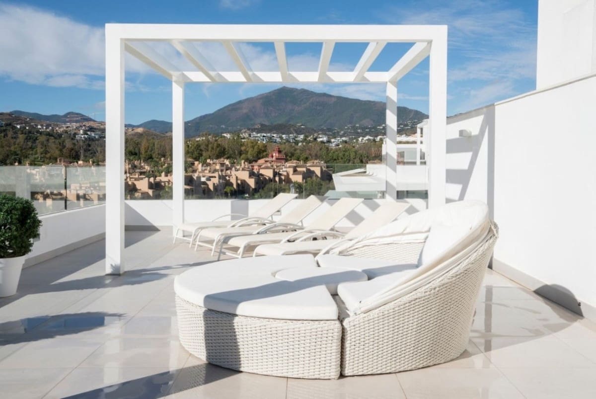 3 Zimmer Apartment zu verkaufen in Benahavis mit Pool Garage - 1.299.000 € (Ref: 10118484)
