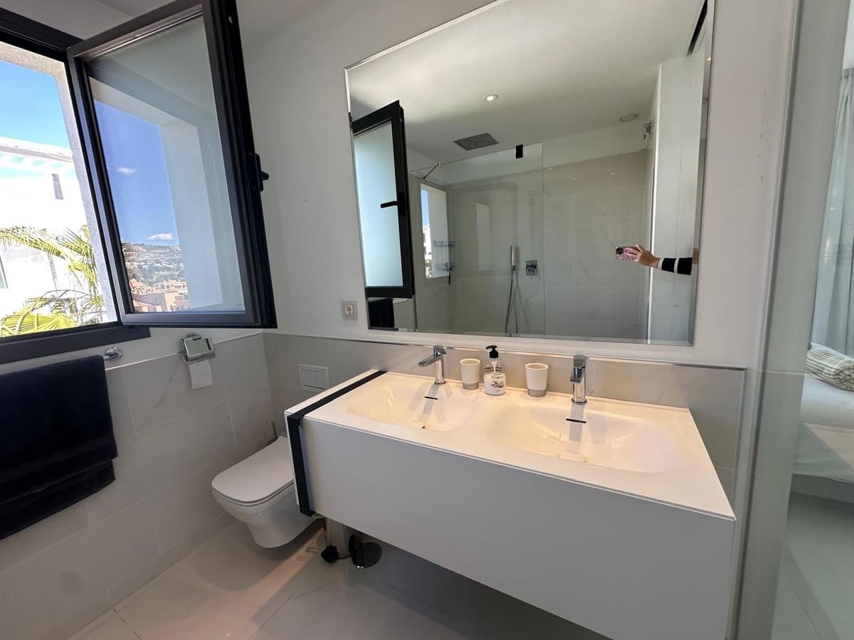 3 Zimmer Apartment zu verkaufen in Benahavis mit Pool Garage - 1.299.000 € (Ref: 10118484)