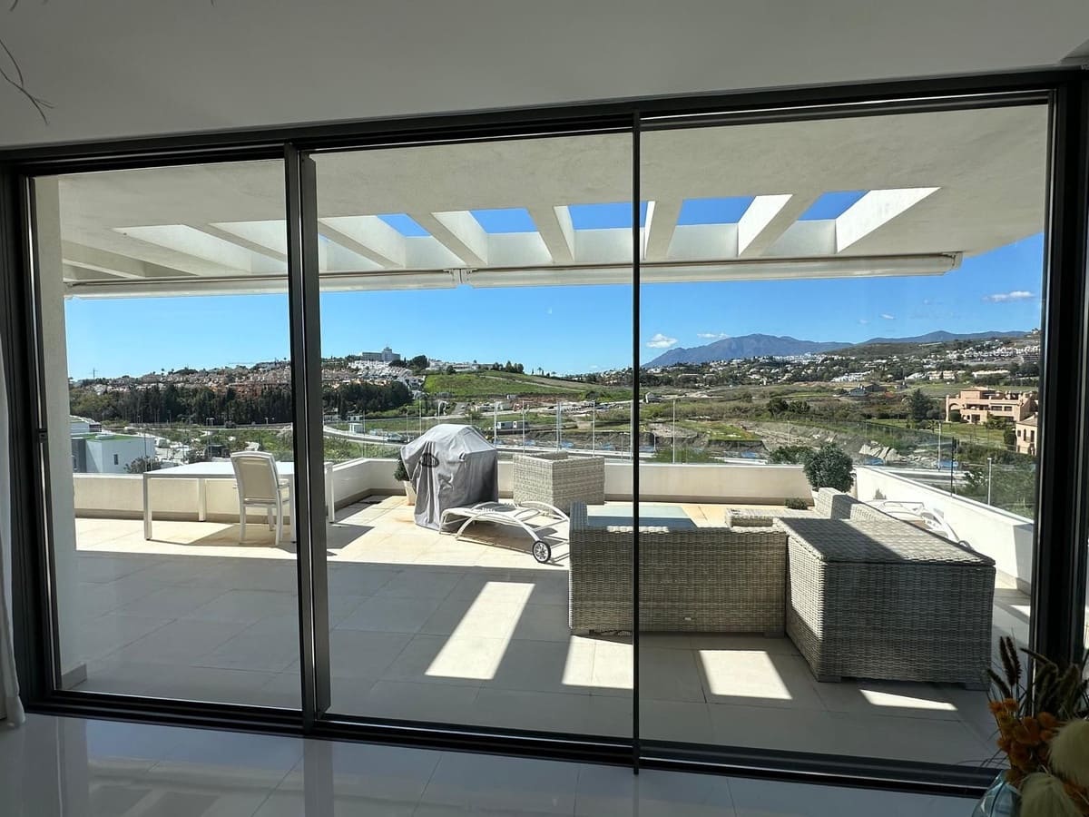 3 Zimmer Apartment zu verkaufen in Benahavis mit Pool Garage - 1.299.000 € (Ref: 10118484)