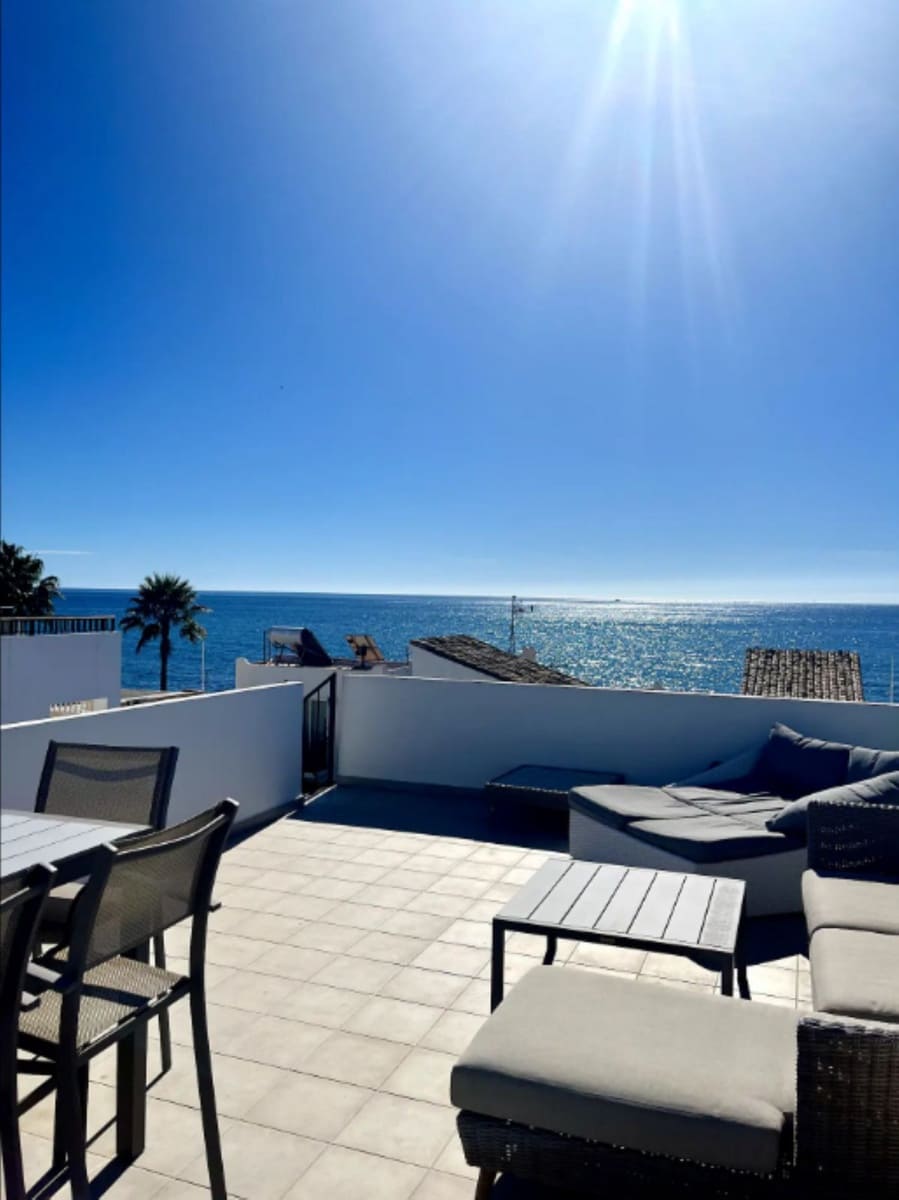 3 bedroom Townhouse for holiday rental in Estepona - € 1,750 (Ref: 10130988)