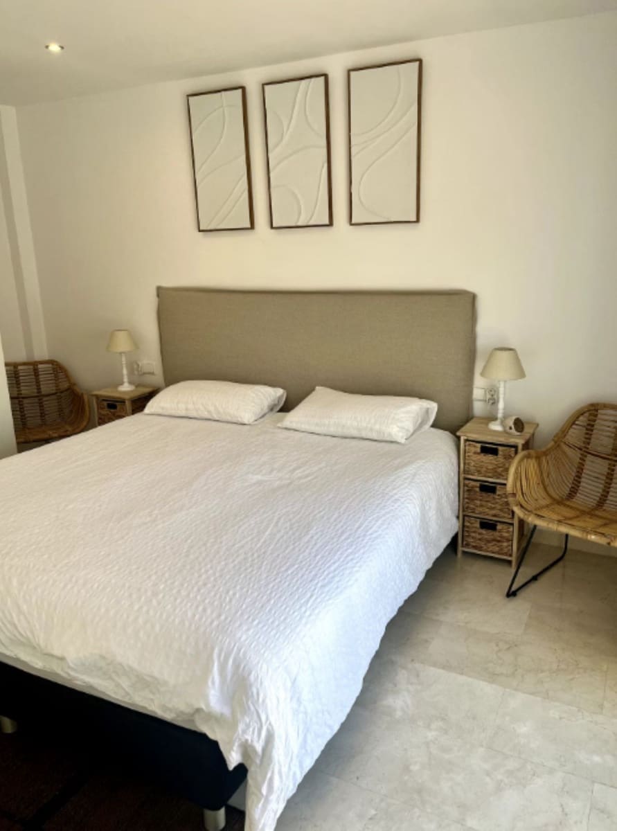 3 bedroom Townhouse for holiday rental in Estepona - € 1,750 (Ref: 10130988)