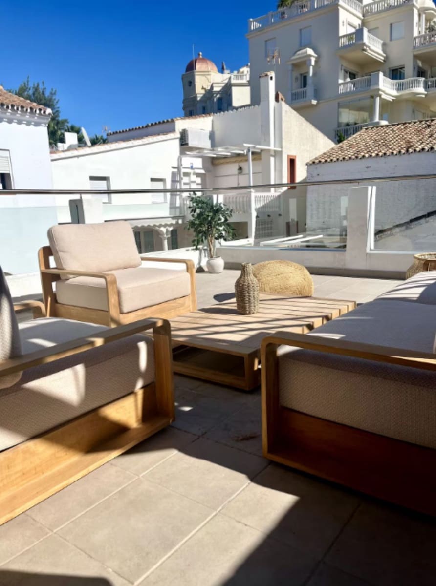 3 bedroom Townhouse for holiday rental in Estepona - € 1,750 (Ref: 10130988)