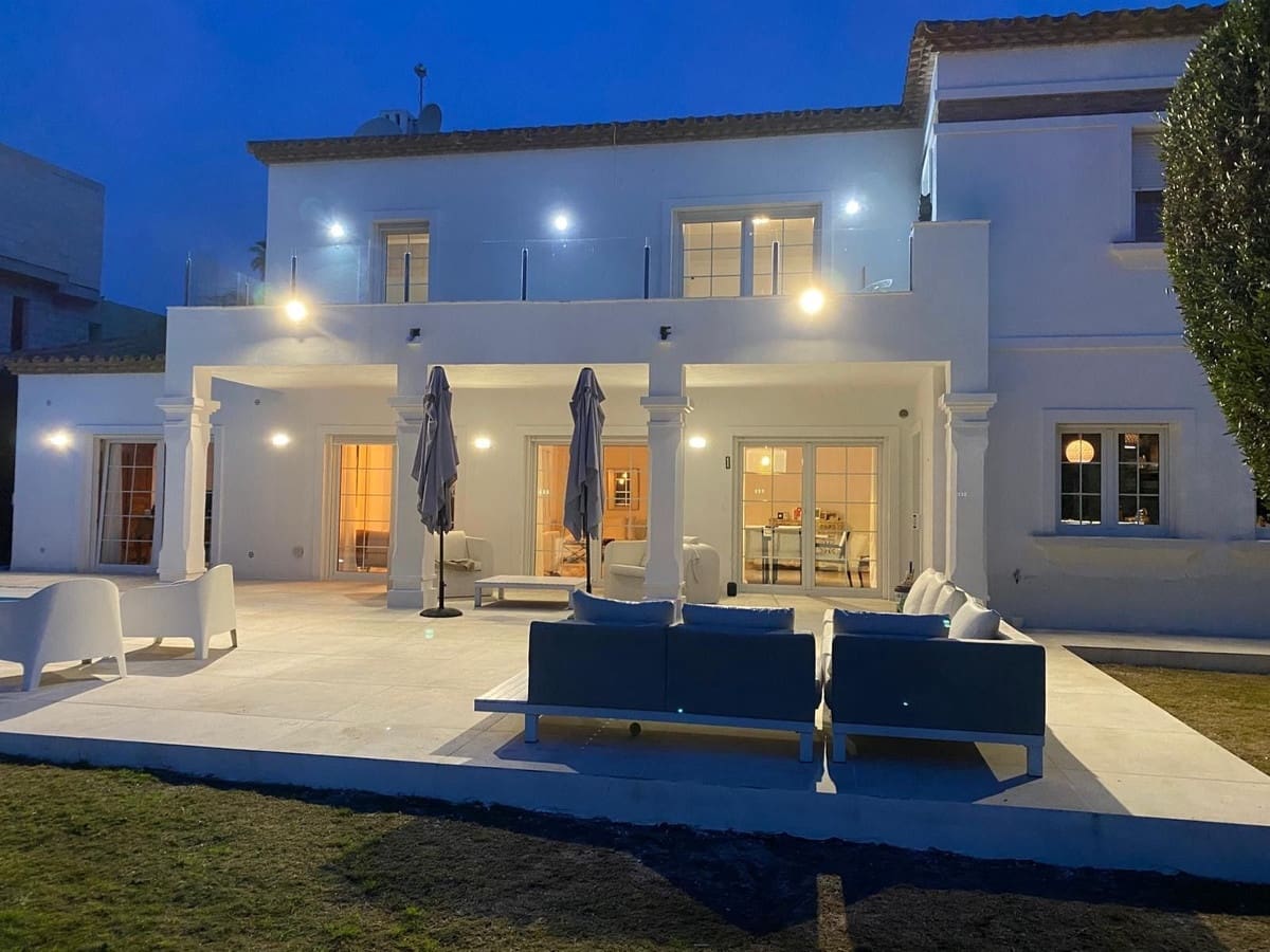 4 sypialnia Willa do wynajęcia w Benahavis z basenem garażem - 8 000 € (Ref: 10135174)