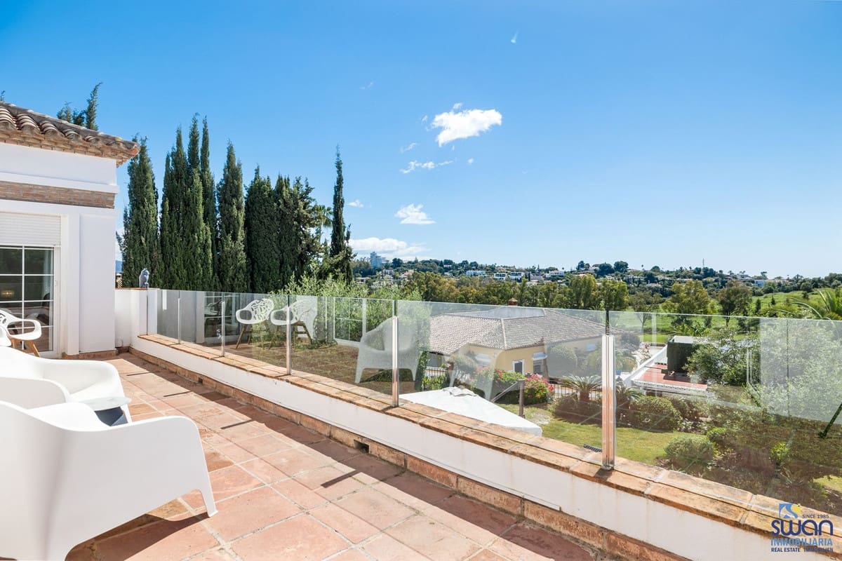 4 sypialnia Willa do wynajęcia w Benahavis z basenem garażem - 8 000 € (Ref: 10135174)
