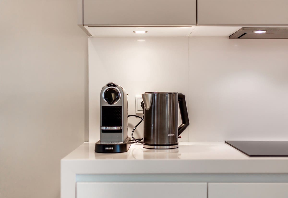 2 bedroom Apartment for sale in Nueva Andalucia with pool garage - € 1,190,000 (Ref: 4648120)