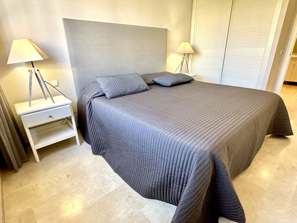 2 camera da letto Appartamento da affitare come casa vacanza in Elviria con piscina garage - 850 € (Rif: 5517126)