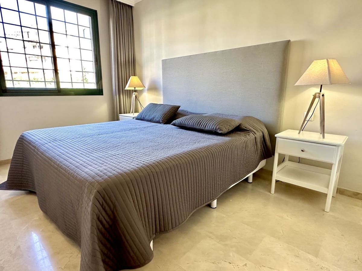 2 camera da letto Appartamento da affitare come casa vacanza in Elviria con piscina garage - 850 € (Rif: 5517126)