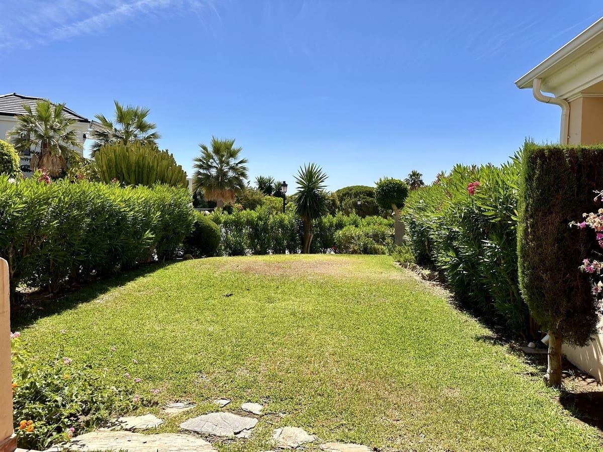 2 camera da letto Appartamento da affitare come casa vacanza in Elviria con piscina garage - 850 € (Rif: 5517126)