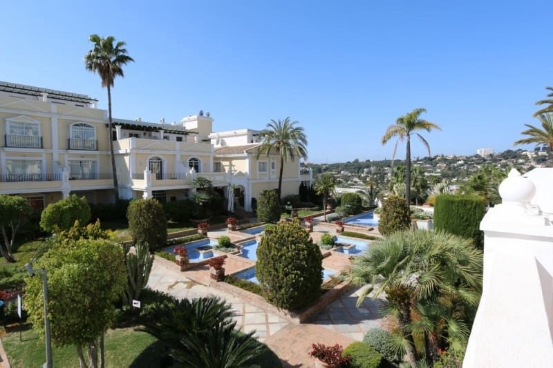 2 camera da letto Casa da affitare come casa vacanza in Nueva Andalucia con piscina garage - 950 € (Rif: 5517136)