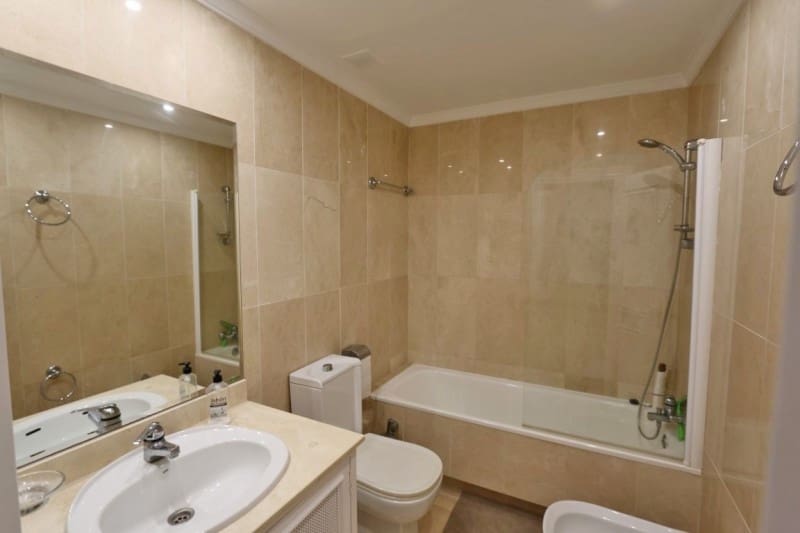 2 camera da letto Casa da affitare come casa vacanza in Nueva Andalucia con piscina garage - 950 € (Rif: 5517136)