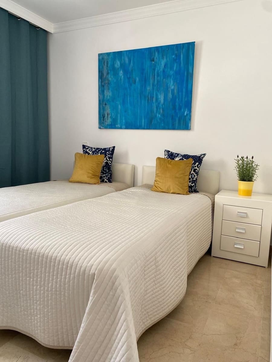 2 camera da letto Casa da affitare come casa vacanza in Nueva Andalucia con piscina garage - 950 € (Rif: 5517136)