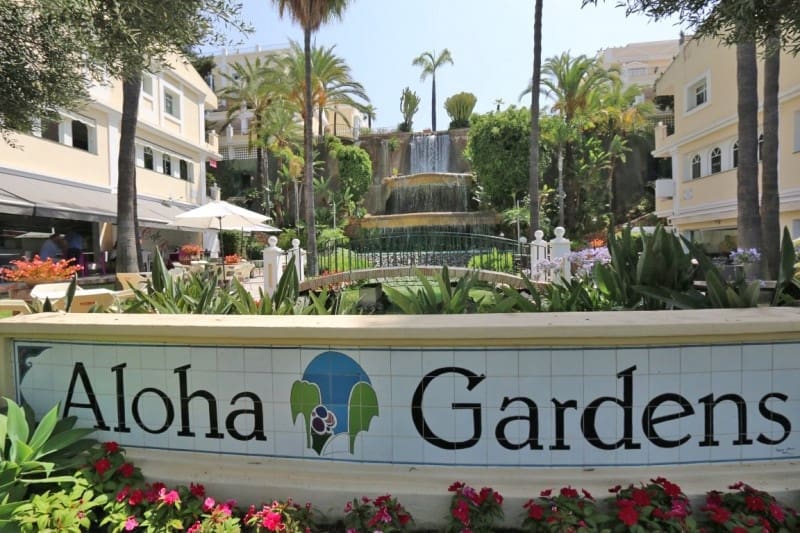 2 soverom Hus til salgs i Nueva Andalucia med svømmebasseng garasje - € 950 (Ref: 5517136)