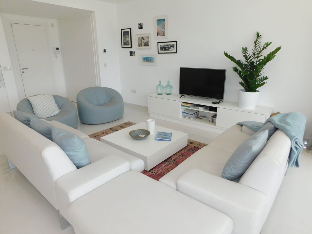 3 sypialnia Apartament na kwatery wakacyjne w Benahavis z basenem garażem - 1 500 € (Ref: 5517165)