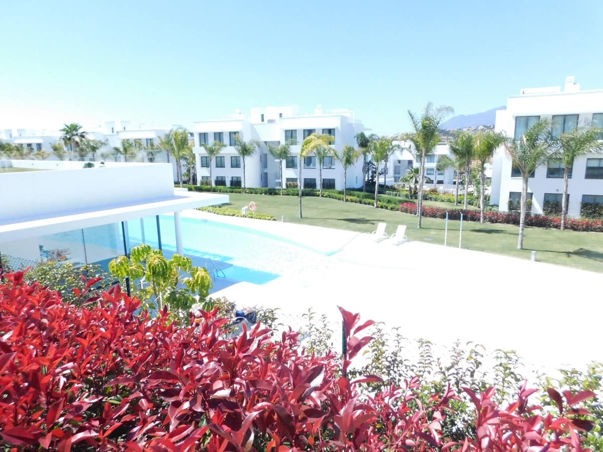 3 sypialnia Apartament na kwatery wakacyjne w Benahavis z basenem garażem - 1 500 € (Ref: 5517165)