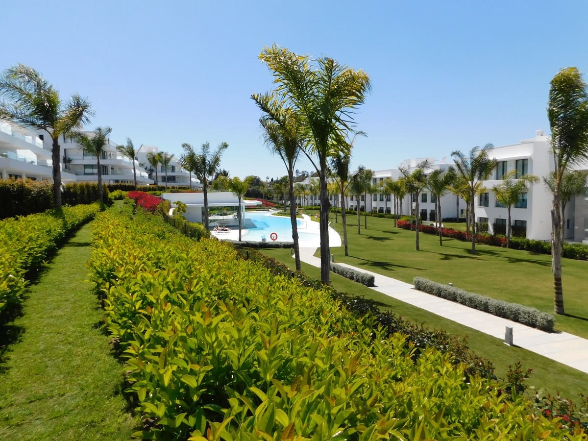 Appartement de 3 chambres de location de vacances à Benahavis avec piscine garage - 1 500 € (Ref: 5517165)