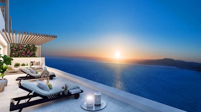 2 bedroom Apartment for sale in Estepona with pool garage - € 490,000 (Ref: 5517237)