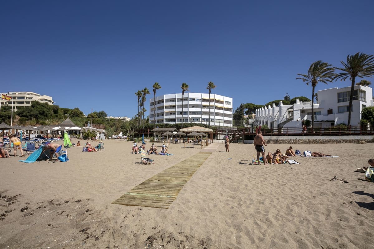 1 bedroom Apartment for holiday rental in Calahonda with pool garage - € 721 (Ref: 5517243)