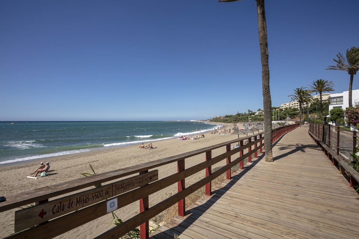 1 bedroom Apartment for holiday rental in Calahonda with pool garage - € 721 (Ref: 5517243)