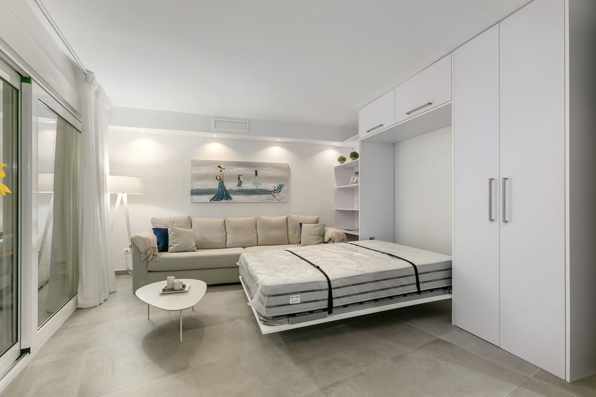 1 slaapkamer Appartement voor vakantieverhuur in Calahonda met zwembad garage - € 721 (Ref: 5517243)