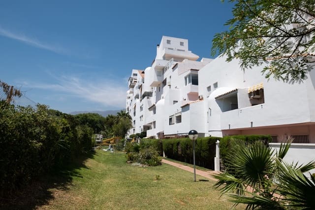 3 chambre Penthouse à vendre à Guadalobón, Estepona avec piscine garage - 739 000 € (Ref: 5627425)