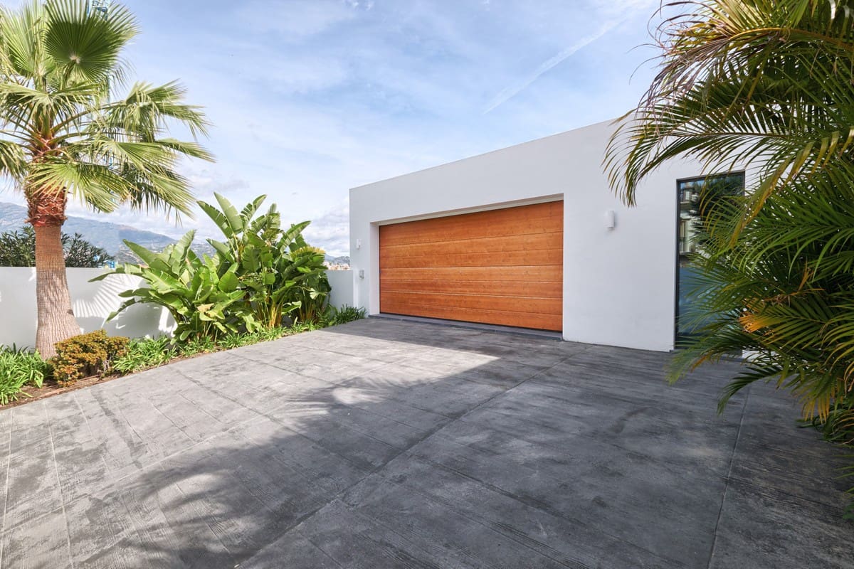 4 sypialnia Willa na sprzedaż w Benahavis z basenem garażem - 2 950 000 € (Ref: 5627445)