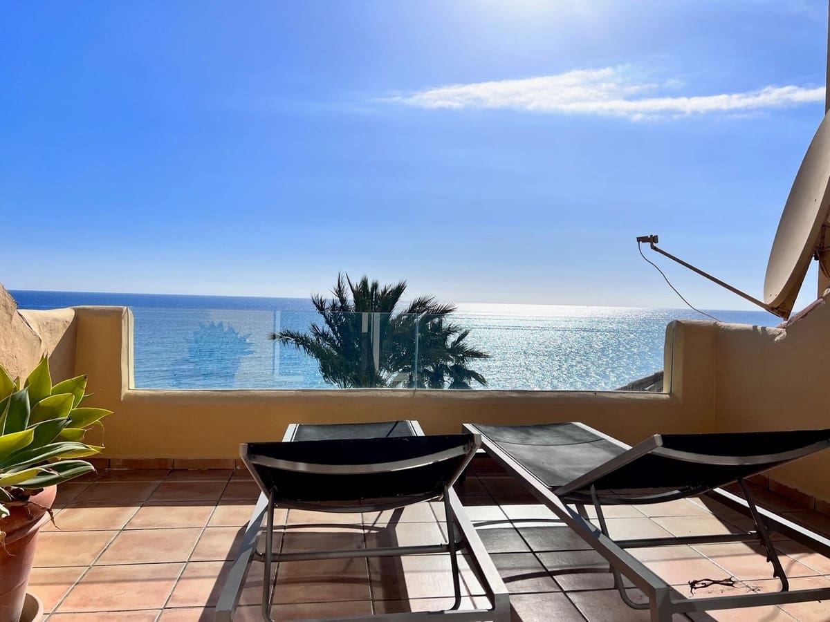4 bedroom Penthouse for holiday rental in Marbella with pool garage - € 2,450 (Ref: 5828503)
