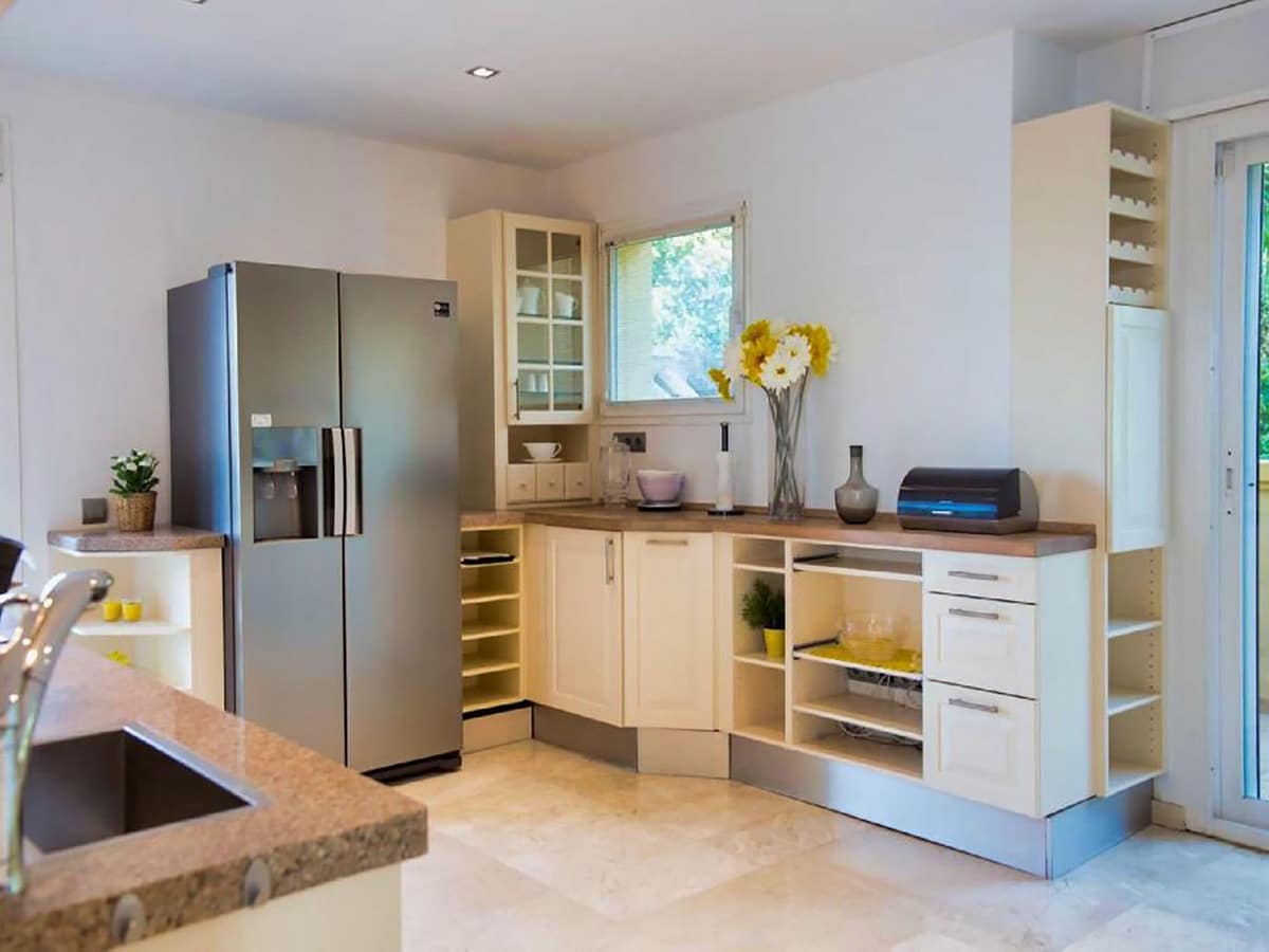 4 bedroom Penthouse for holiday rental in Marbella with pool garage - € 2,450 (Ref: 5828503)