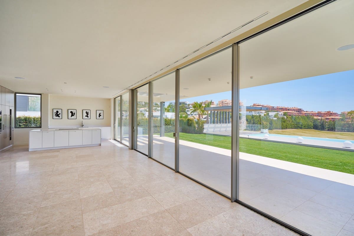 5 slaapkamer Villa te koop in Benahavis met zwembad garage - € 2.950.000 (Ref: 5886588)