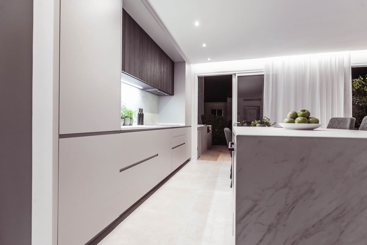 Casa de 3 habitaciones en Nueva Andalucia en venta con piscina garaje - 895.000 € (Ref: 5921758)