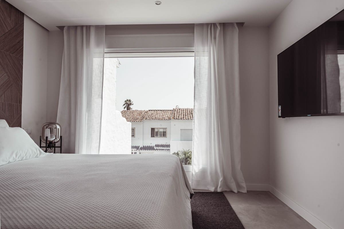 Casa de 3 habitaciones en Nueva Andalucia en venta con piscina garaje - 895.000 € (Ref: 5921758)