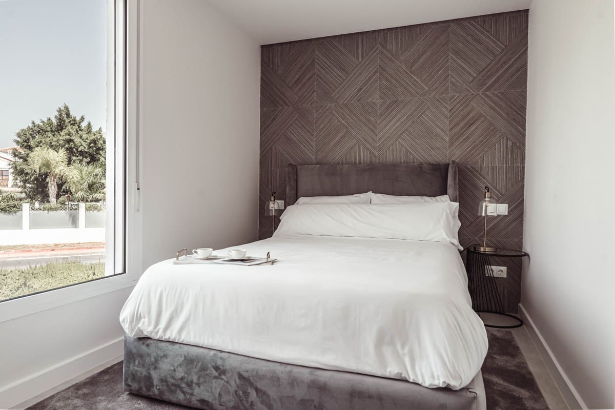 Casa de 3 habitaciones en Nueva Andalucia en venta con piscina garaje - 895.000 € (Ref: 5921758)