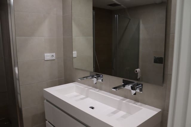 2 camera da letto Attico da affitare come casa vacanza in Cancelada, Estepona con piscina garage - 1.000 € (Rif: 6213074)