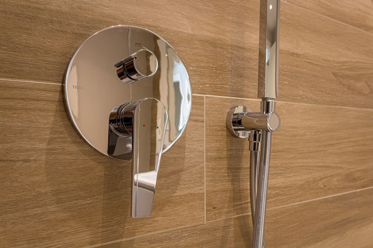 Apartamento de 2 habitaciones en Estepona en venta con piscina garaje - 325.000 € (Ref: 6466384)