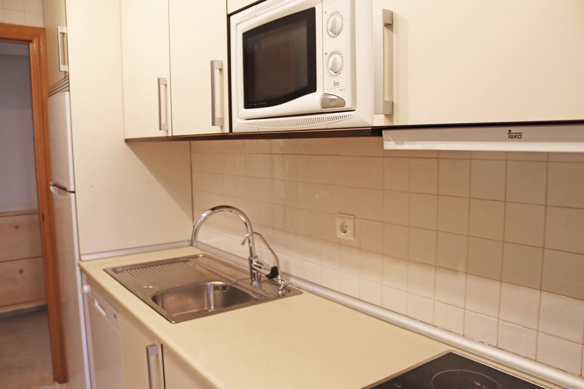 3 soverom Leilighet til salgs i Carib Playa med svømmebasseng garasje - € 660 (Ref: 6476620)