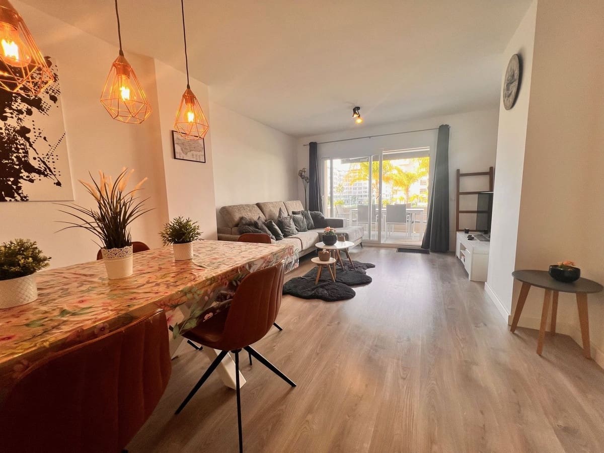 3 soverom Leilighet til salgs i Nueva Andalucia med svømmebasseng garasje - € 750 (Ref: 6574309)