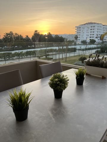 3 soverom Leilighet til salgs i Nueva Andalucia, Marbella med svømmebasseng garasje - € 750 (Ref: 6574309)