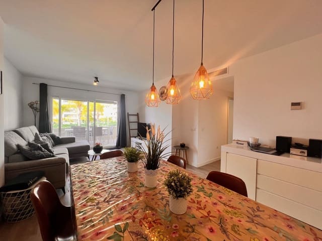 3 soverom Leilighet til salgs i Nueva Andalucia, Marbella med svømmebasseng garasje - € 750 (Ref: 6574309)