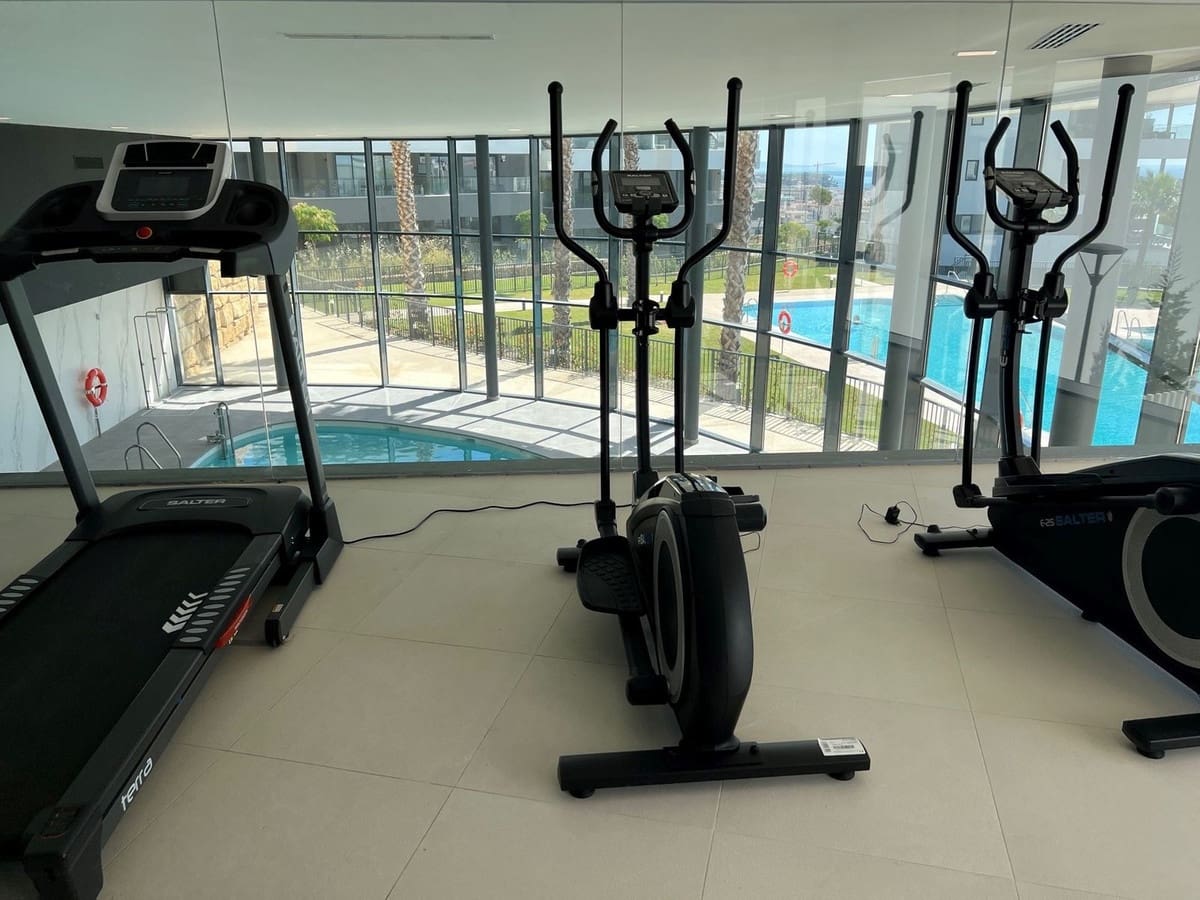 4 quarto Apartamento para arrendamento para férias em Estepona com piscina Garagem - 1 350 € (Ref: 6862879)