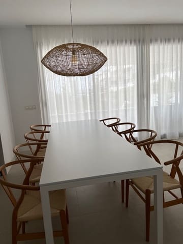 4 bedroom Apartment for holiday rental in Estepona with pool garage - € 1,350 (Ref: 6862879)