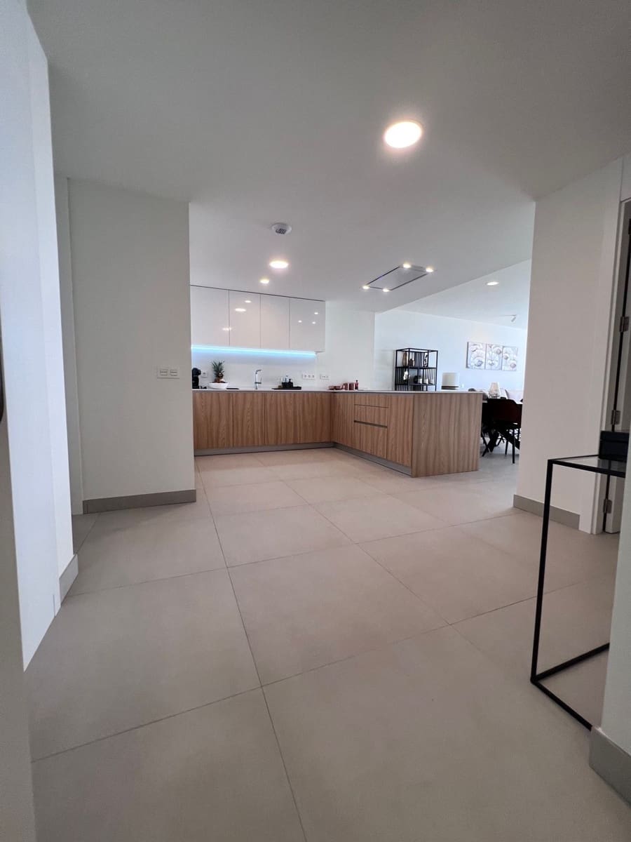 Apartamento de 2 habitaciones en La Cala de Mijas en alquiler vacacional con piscina garaje - 1.500 € (Ref: 6973613)