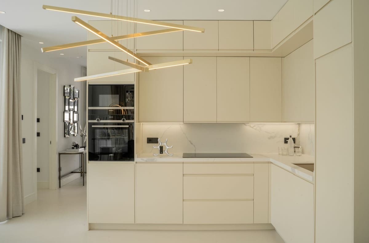 4 soverom Villa til salgs i Golden Mile med svømmebasseng garasje - € 3 250 000 (Ref: 6978167)