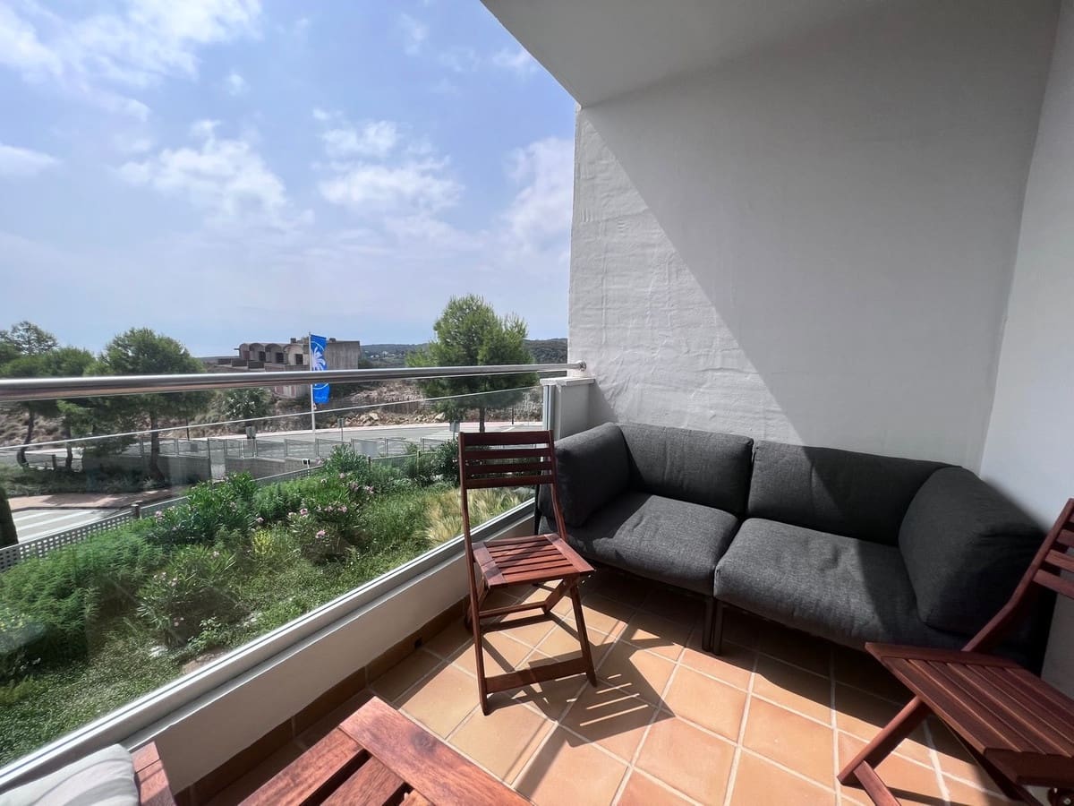 2 bedroom Apartment for holiday rental in Manilva with pool garage - € 500 (Ref: 7016879)